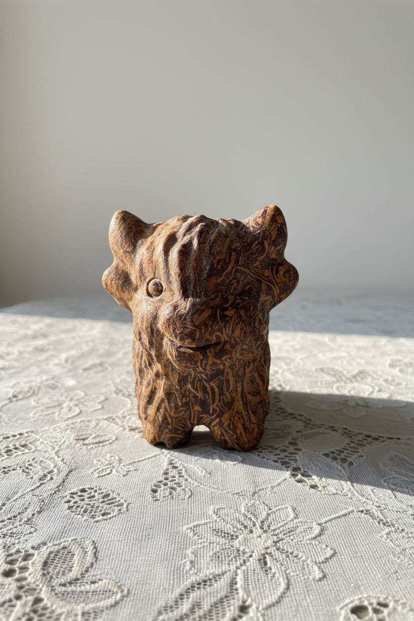 Carved calligraphy jasper Highland cow