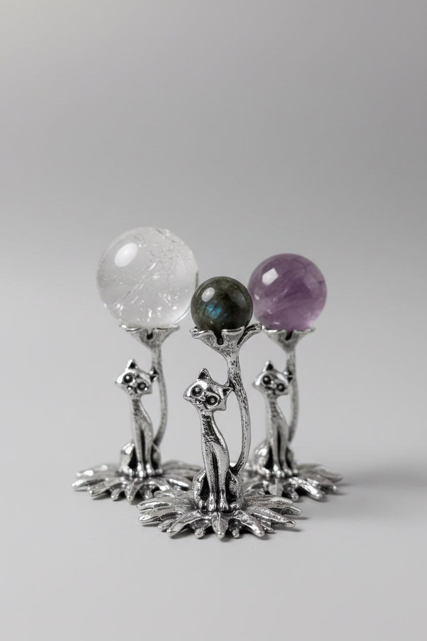 Adorable silver toned curious kitty sphere holder